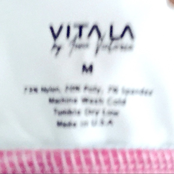 VITA LA x ANNA VICTORIA strappy criss cross racerback yoga top M - Picture 6 of 8